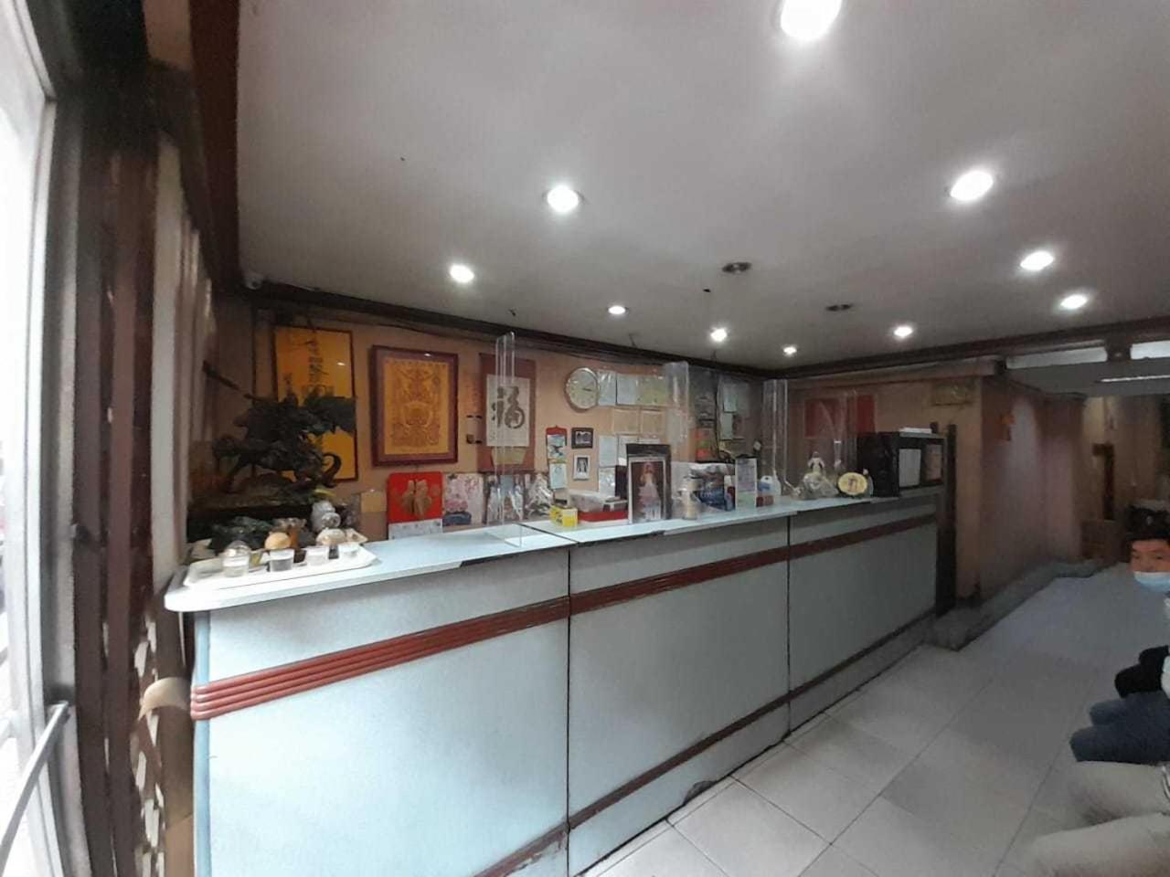 Oyo 1011 First Hotel Manila Ngoại thất bức ảnh